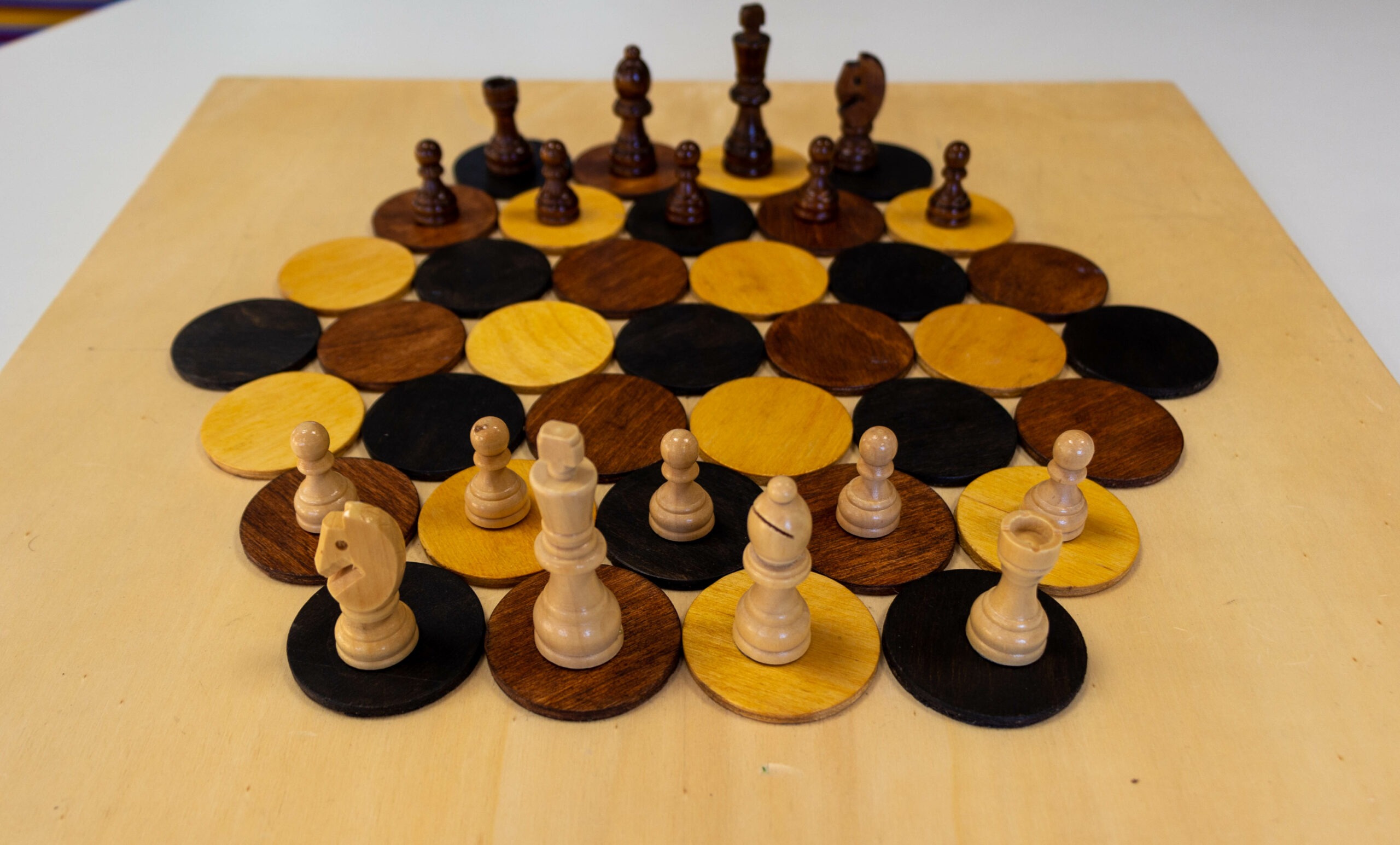 Schach und Go – Die zwei strategischen Brettspiele der Welt mit uralten Wurzeln